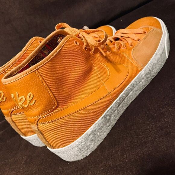 Nike SB Blazer Court Mid Premium Light Curry DH7479-700 Mens Size 12 US 46 EUR - Picture 5 of 10